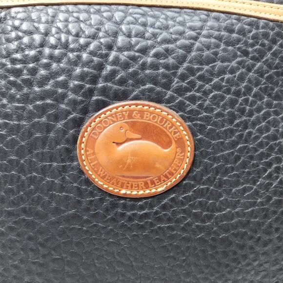 Dooney & Bourke Black Pebbled Leather Buckle Satchel Bag - Vintage Made in USA - Picture 4 of 16